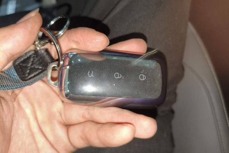 Used Geely Galaxy A7 2025 Model EM-i 150km Exploration+ Edition Vehicle Key