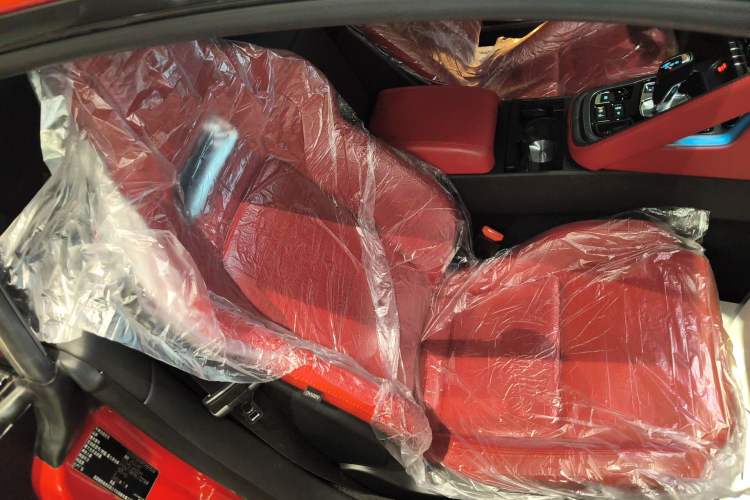 Used Jaguar F-TYPE 2023 P300 Hardtop Version R-DYNAMIC BLACK