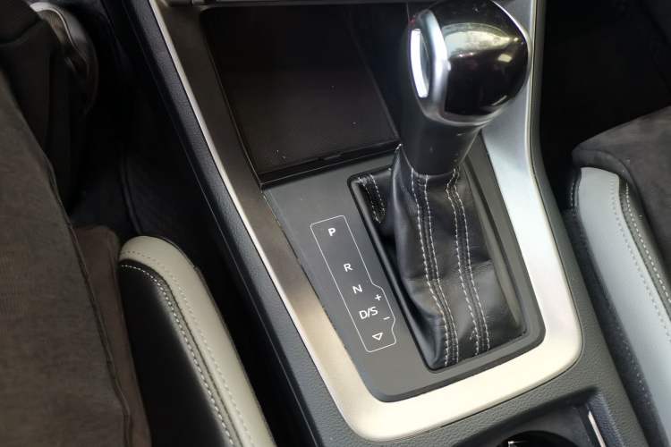 Used Audi Q3 2020 35 TFSI Fashion Dynamic Model