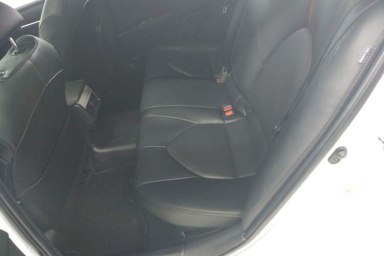 Used Toyota Camry 2018 Dual-Engine 2.5 HG Luxury Edition Left Rear Seat