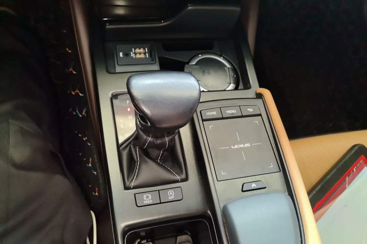 Used Lexus ES 2018 200 Luxury Edition China V Standard
