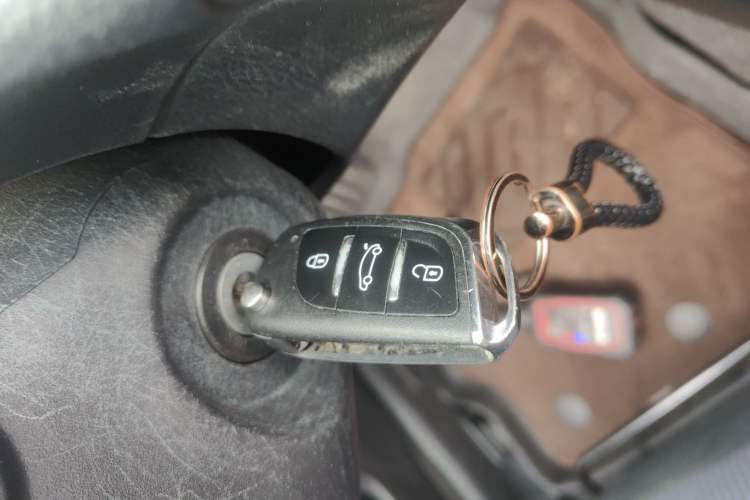 Used Toyota YARiS L Zhi Xuan 2016 Revised 1.5E CVT Charming Edition