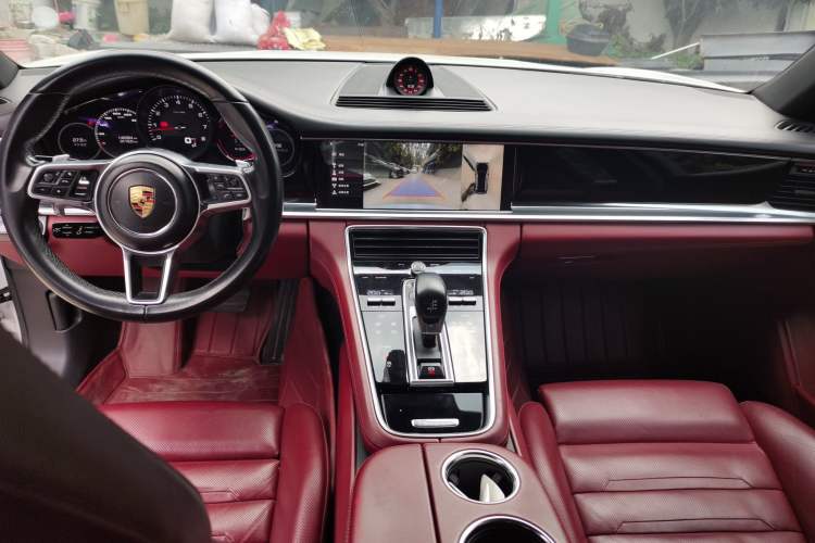 Used Porsche Panamera 2017 Panamera 3.0T Center Console