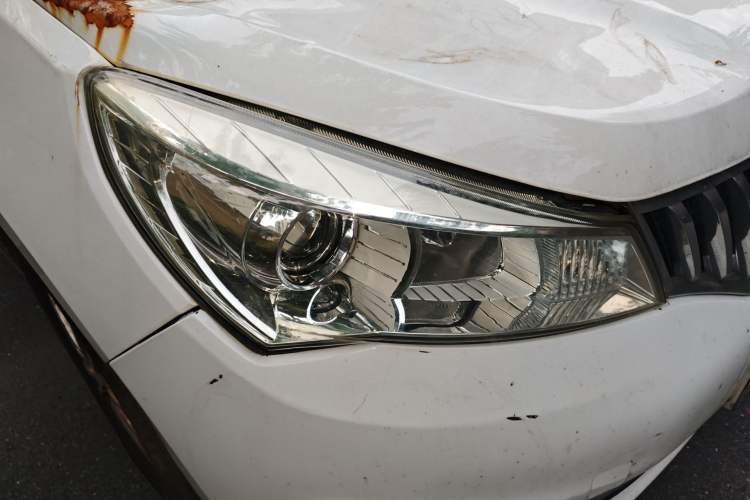 Used Karry K50 2015 1.5L Automatic Luxury Model Right Front Headlight