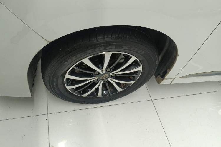 Used GAC Trumpchi M8 2023 Lingxiu Series 390T Deluxe Edition Exterior 4