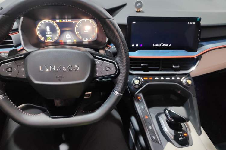 Used Lynk & Co 06 2020 1.5T YAO Halo
