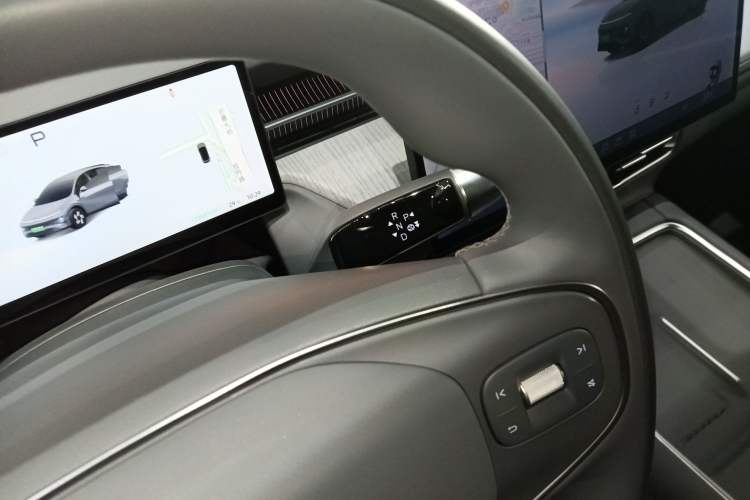 Used XPeng G6 2025 625 Long-Range Max Flagship Edition
