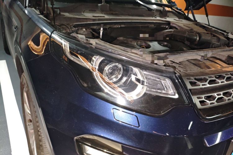 Used Land Rover Discovery Sport 2017 2.0T SE Right Front Headlight