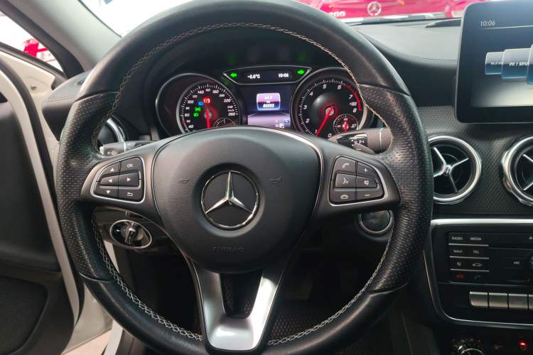 Used Mercedes-Benz GLA 2017 GLA 200 Fashion Model