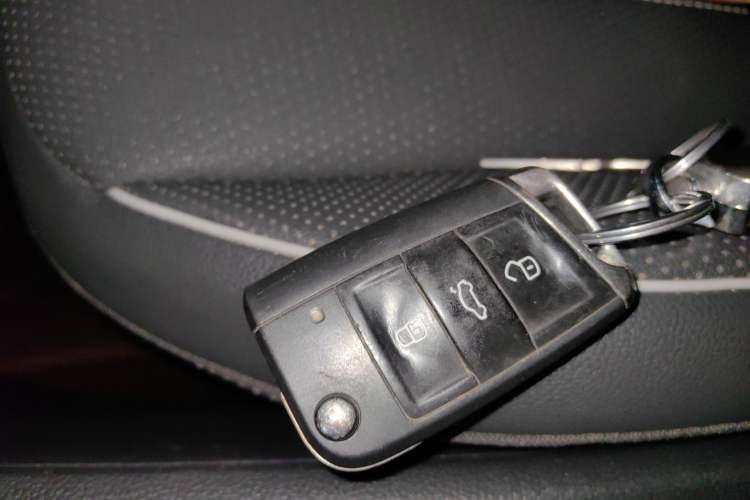 Used Volkswagen Tiguan L 2023 330TSI Automatic Two-Wheel Drive Smart Edition