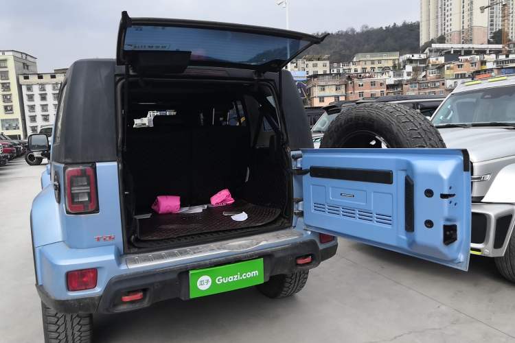 Used BAIC Off-Road BJ40 2023 2.0D Automatic Four-Wheel Drive Blade Hero Edition Adventurer Type
