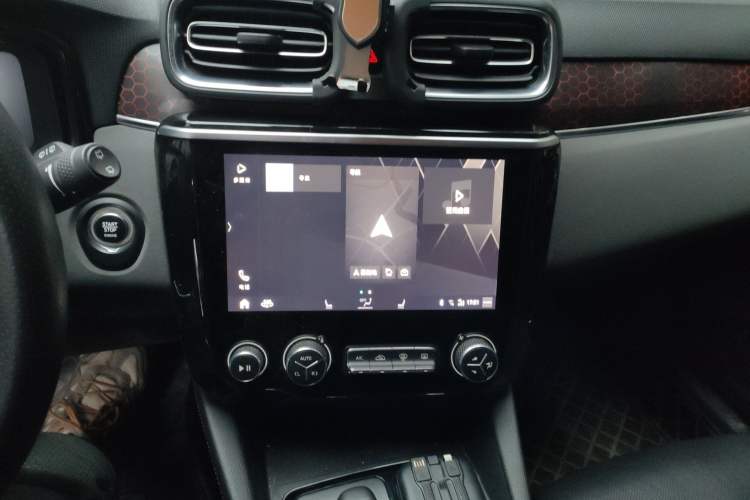 Used Lynk & Co 02 2018 1.5T DCT Two-Wheel Drive Pro Version China V Emission Standard
