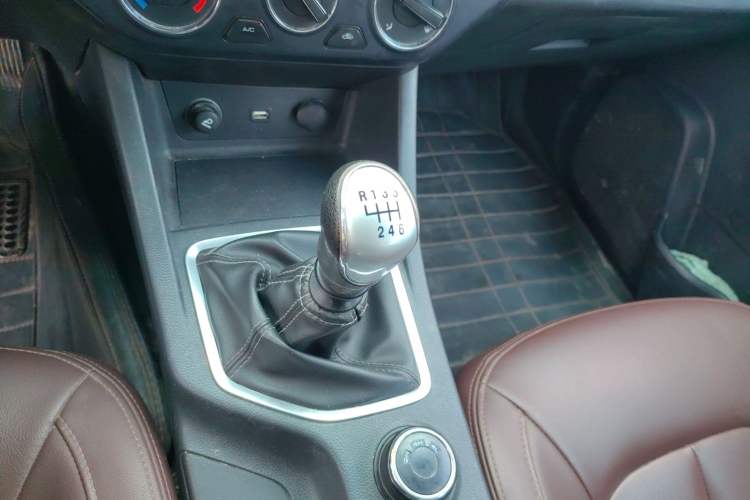 Used Great Wall Wingle 7 2019 2.0T Diesel 4x4 Elite Version China VI Standard Big Double Cab – GW4D20M