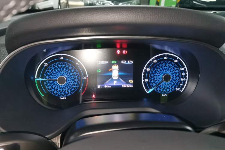 Used Hongqi E-QM5 2021 Online Booking Charging T3 Edition 5-Seater