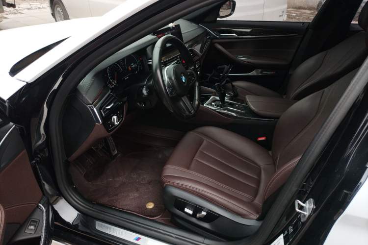 Used BMW 5 Series 2019 525Li M Sport Package