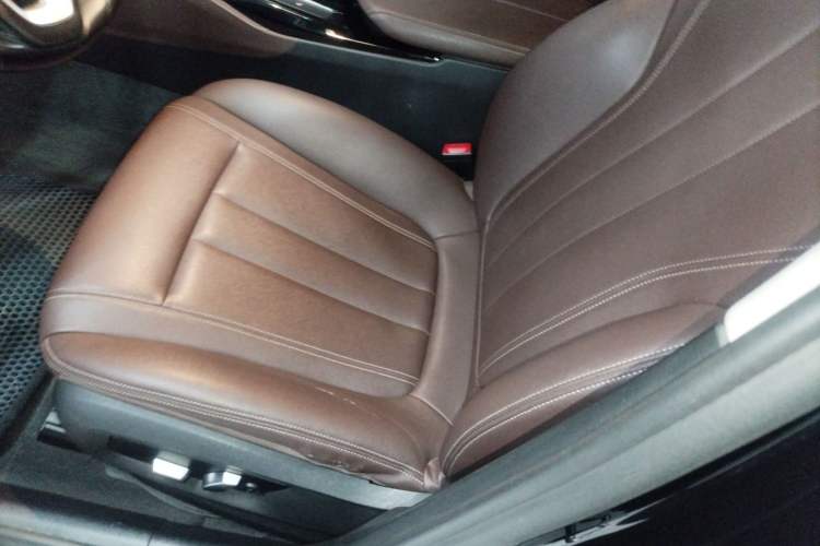 Used BMW 5 Series 2019 525Li Luxury Package