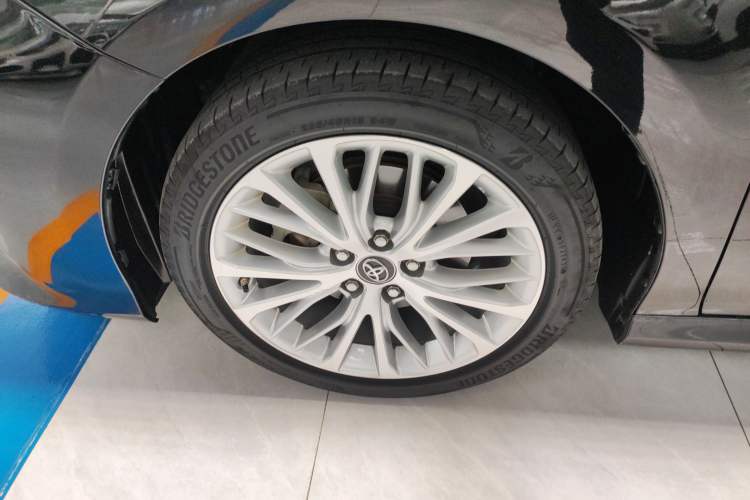 Used Toyota Camry 2019 2.5G Luxury Edition China VI Standard Exterior 4