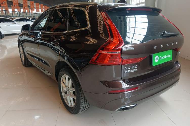 Used Volvo XC60 2019 T5 4x4 Smart Edition China VI Standard Rear Left 45 Deg