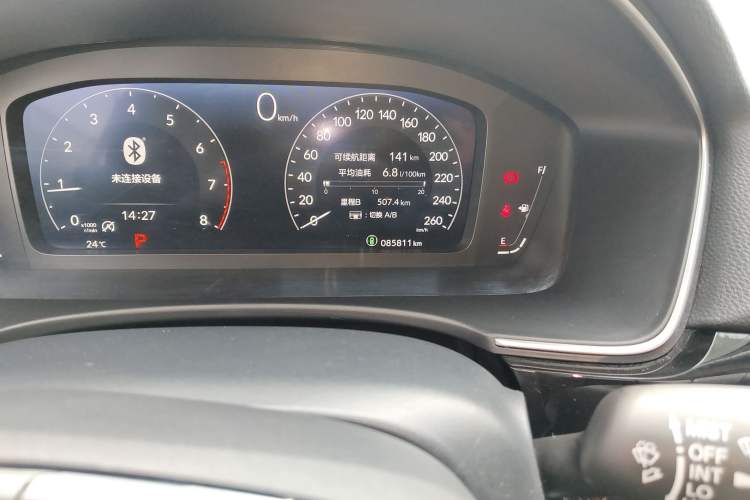 Used Honda Civic 2022 240TURBO CVT Dynamic Control Version Odometer Close Up