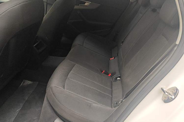 Used Audi A4L 2017 Plus 40 TFSI Ambition Model Left Rear Seat