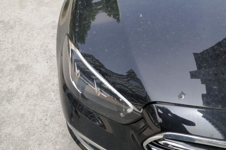 Used Mercedes-Benz E-Class New Energy 2022 Second Facelift E 350 e L Plug-in Hybrid Sedan Right Front Headlight