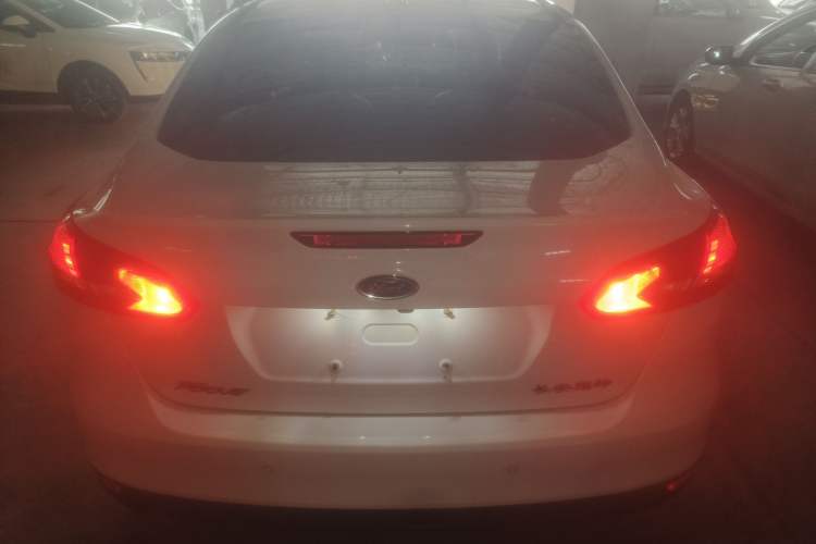 Used Ford Focus 2017 Sedan 1.6L Automatic Fashion Edition Smart Drive Version