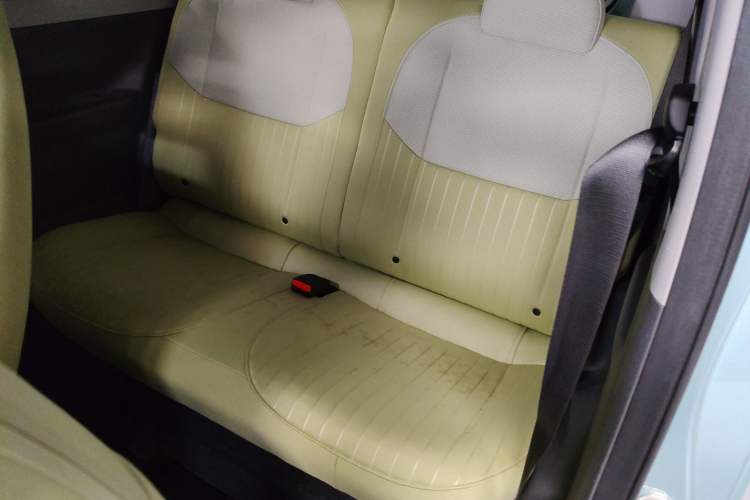 Used Geely Galaxy Panda 2023 Panda Mini 200km Endurance Bear