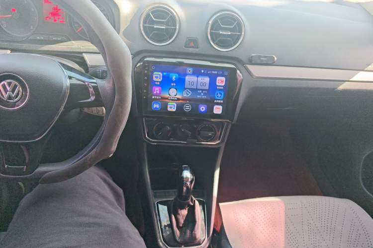 Used Volkswagen Jetta 2017 1.5L Automatic Comfort Model Audio And AC Panel