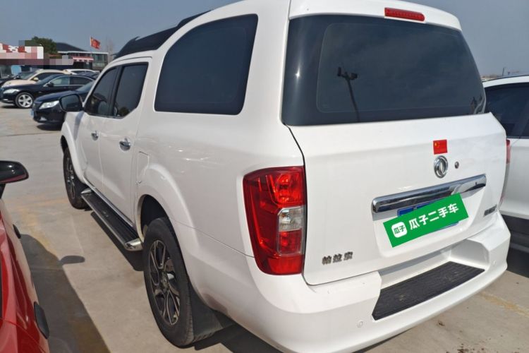 Used Dongfeng Palazzo 2022 2.0T Manual Two-Wheel Drive Luxury Version