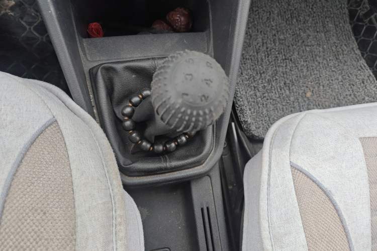 Used Volkswagen Jetta 2017 1.5L Manual Fashion Edition
