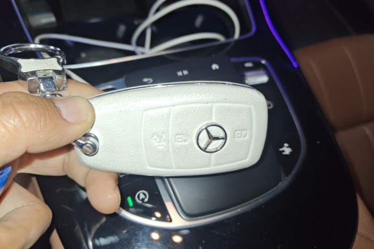 Used Mercedes-Benz E-Class 2021 E 260 Coupe
