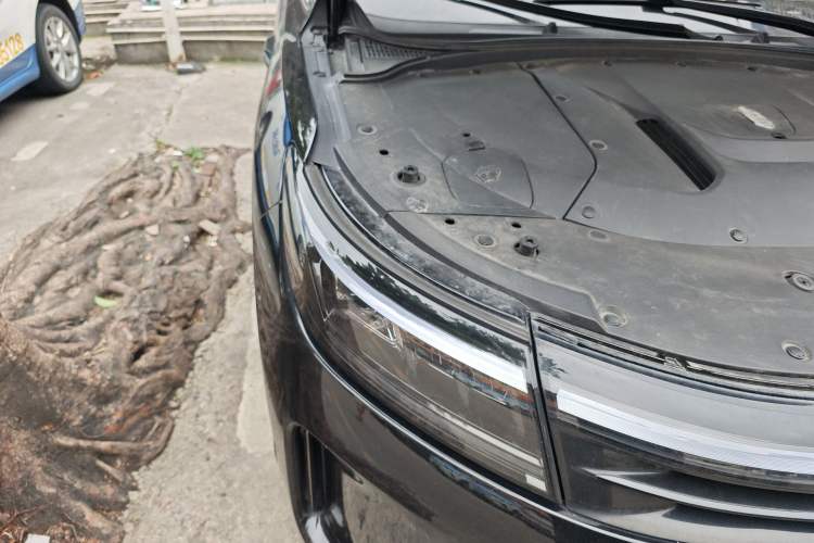 Used Hima AITO M7 2024 1.5T Intelligent Driving 4WD Max Edition 5 Seats Right Front Headlight