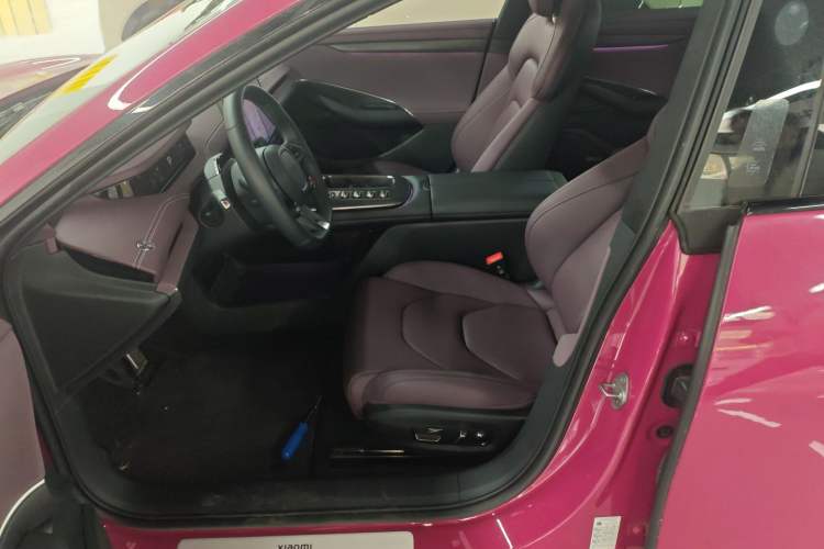 Used Xiaomi Auto SU7 2024 Four-Wheel Drive Ultra-Long Range Advanced Intelligent Driving Max Edition Left Front Seat