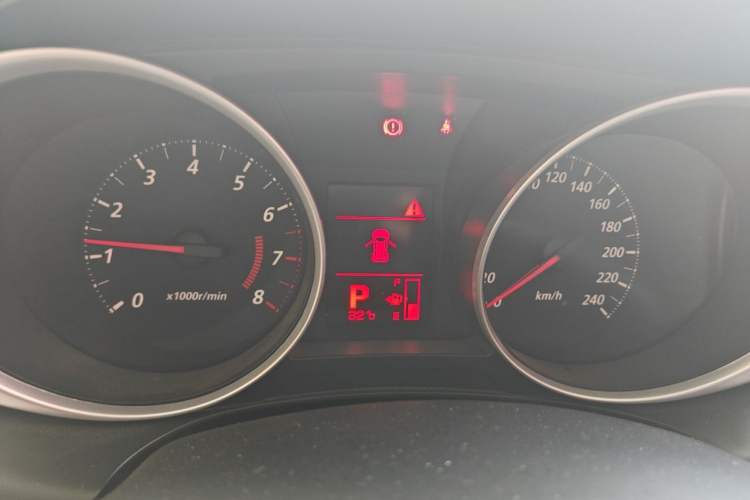 Used Mitsubishi ASX 2013 2.0L CVT Two-Wheel Drive Elite Edition