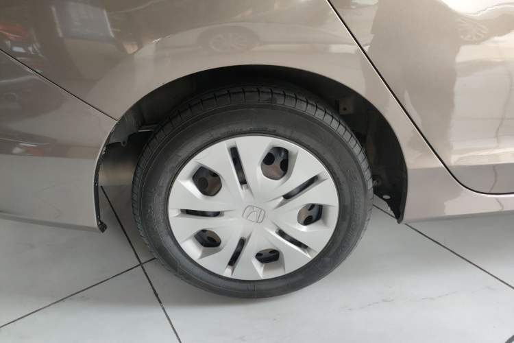 Used Honda Greiz 2016 1.5L CVT Classic Edition
