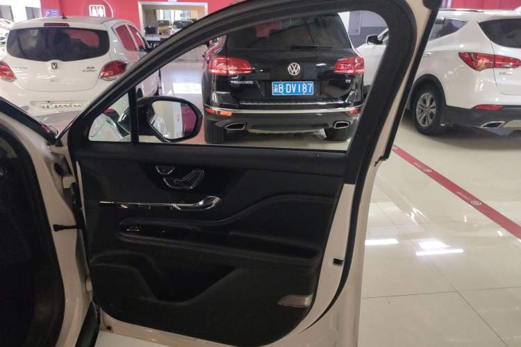 Used Lincoln Corsair 2022 2.0T Two-Wheel Drive Deluxe Edition