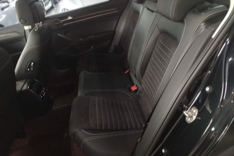 Used Volkswagen Magotan 2020 330TSI DSG Luxury Edition
