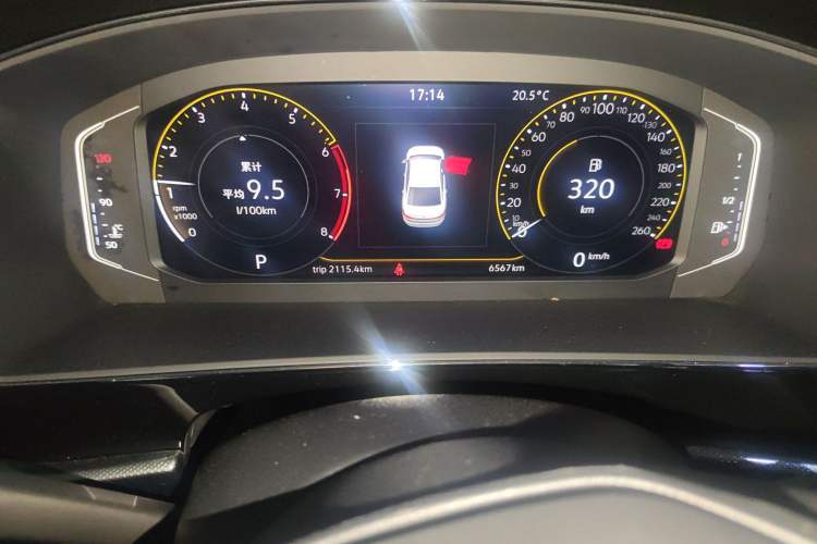 Used Volkswagen Passat 2025 Premium Version 380TSI Dragon Edition Odometer Close Up