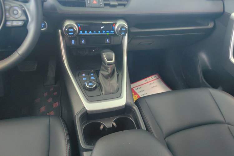 Used Toyota Wildlander New Energy 2021 High-Performance Edition 2.5L Two-Wheel Drive Powerful Version
