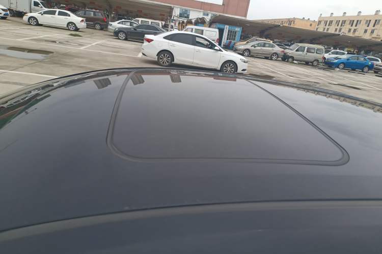 Used Toyota Levin 2019 185T CVT Luxury Edition China VI Standard Roof