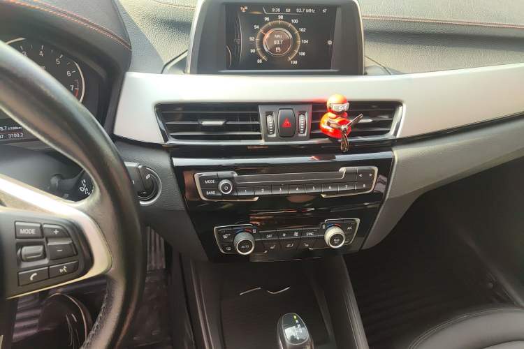 Used BMW X1 2016 sDrive18Li Premium Edition