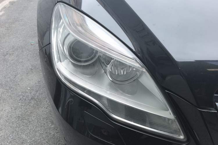 Used Mercedes-Benz R-Class 2010 R 300 L Luxury Model