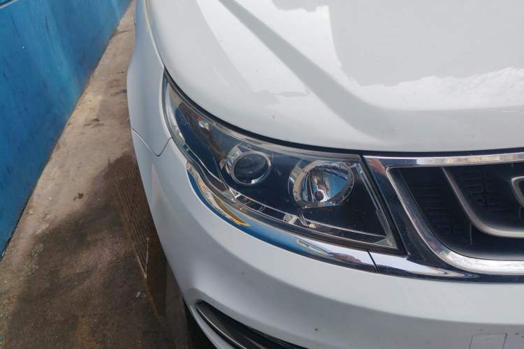 Used Geely Auto Vision 2016 1.5L Automatic Happiness Edition Right Front Headlight