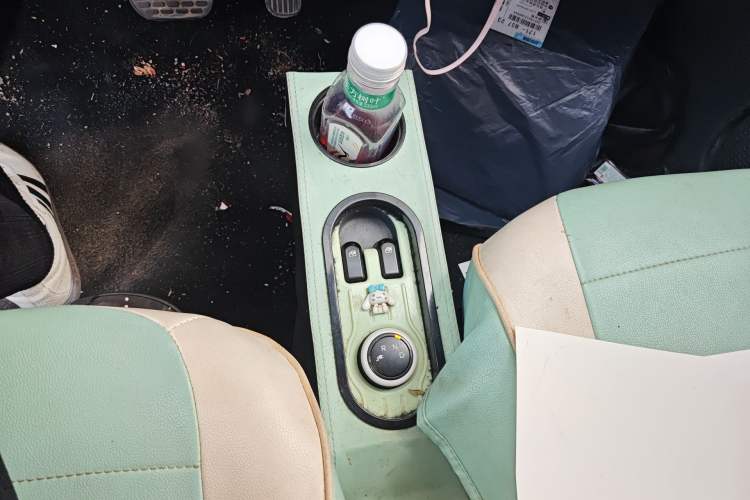 Used Wuling Hongguang MINIEV 2021 Macaron Premium Model – Lithium Iron Phosphate