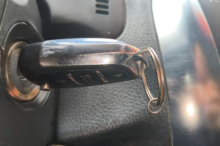 Used Suzuki SX4 2009 Hatchback 1.6L Manual Fashion Edition
