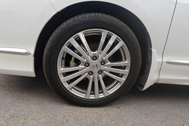 Used Honda Elysion 2016 2.4L Luxury Edition Left Front Wheel Hub