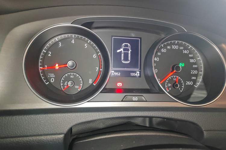 Used Volkswagen Golf 2016 1.6L Automatic Comfort Model
