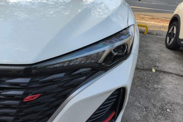 Used Changan Eado 2022 PLUS Blue Whale NE 1.4T GDI DCT Prestige Edition
