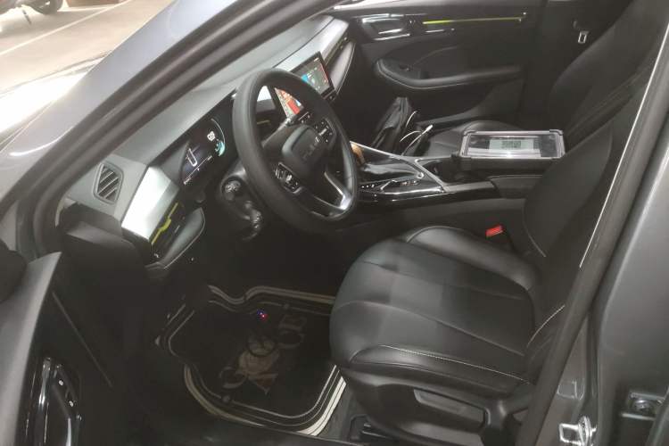 Used Roewe i5 2021 1.5L CVT Diamond Edition Left Front Seat