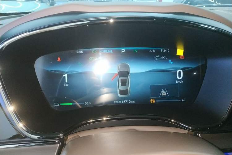 Used BYD Han 2024 DM-i Glory Edition 121KM Prestige Model
